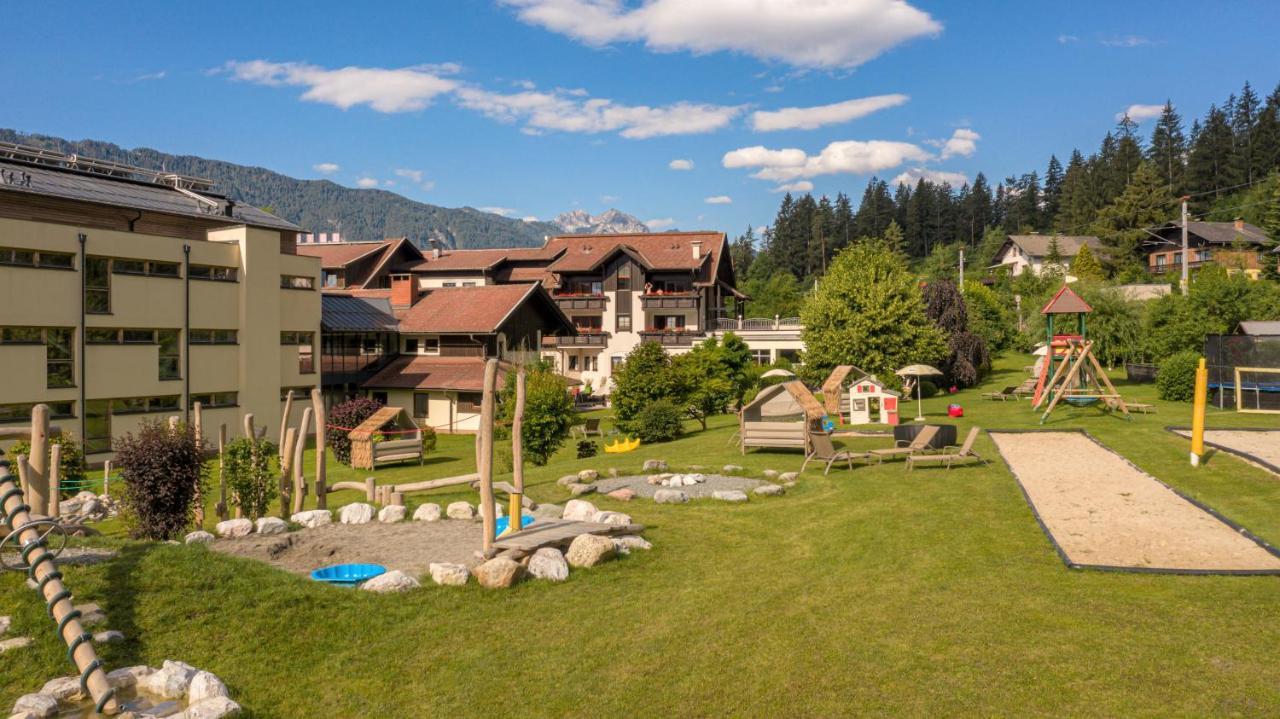 Alpen Adria Hotel & Spa Presseggersee Exterior foto