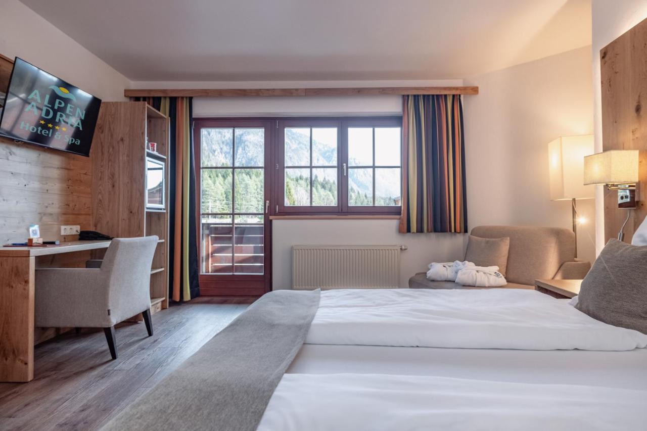 Alpen Adria Hotel & Spa Presseggersee Exterior foto