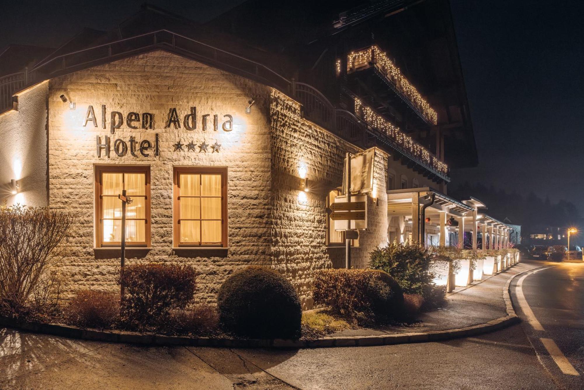 Alpen Adria Hotel & Spa Presseggersee Exterior foto