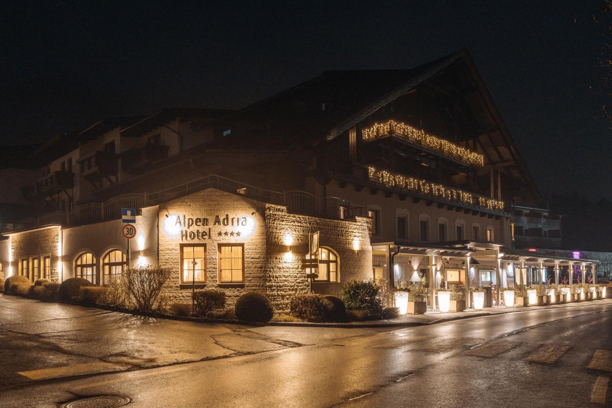 Alpen Adria Hotel & Spa Presseggersee Exterior foto